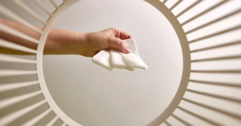 Brits Warned: Tissues in Wrong Bin Risk Non-Collection