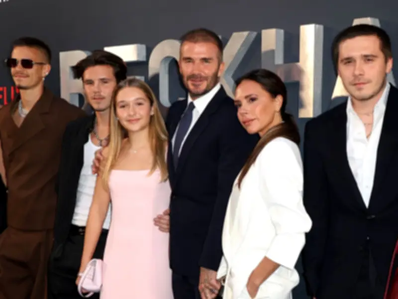 Brooklyn Beckham Feud: Family Friends Hit Back Over Harper 'Choreographed' Claim