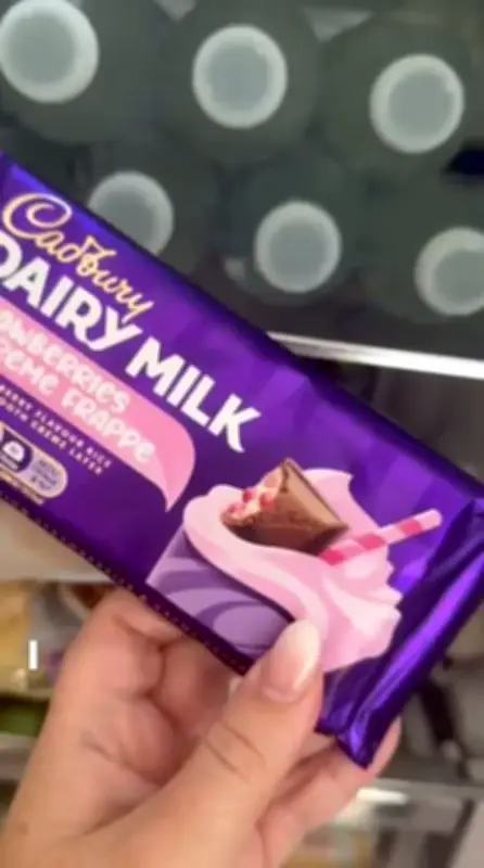 Cadbury's New Strawberries and Creme Frappe Bar: A Heatwave Hit