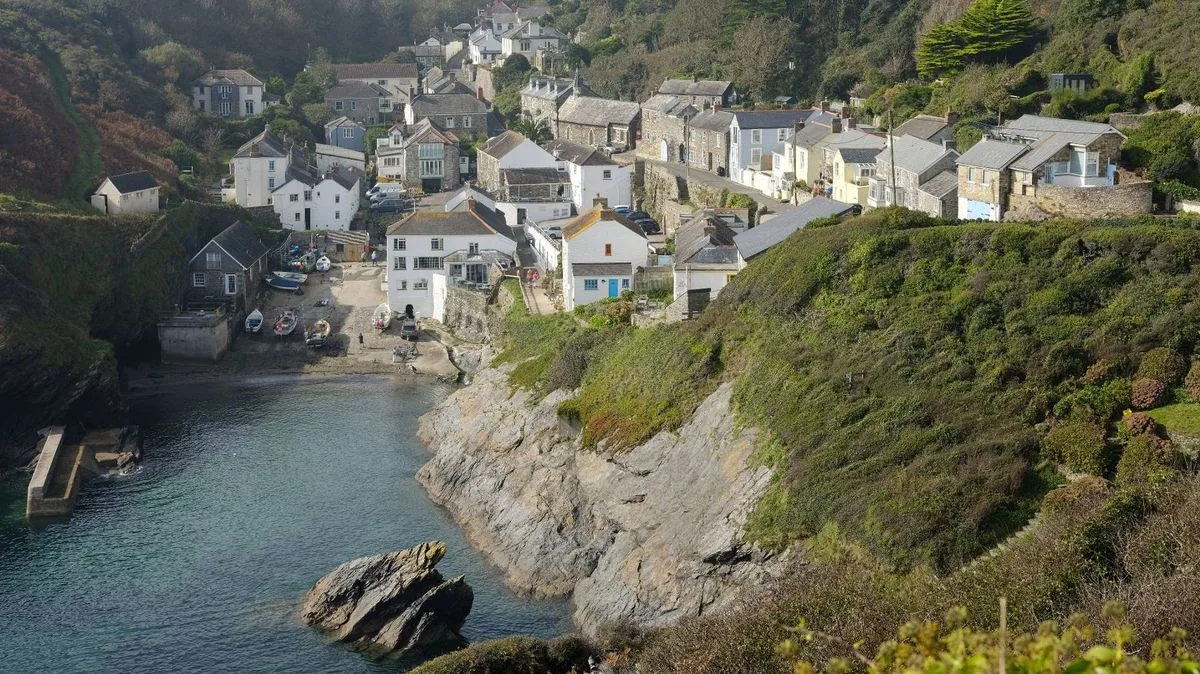 Portloe: Cornwall's Timeless Fishing Village Hidden in a Cove