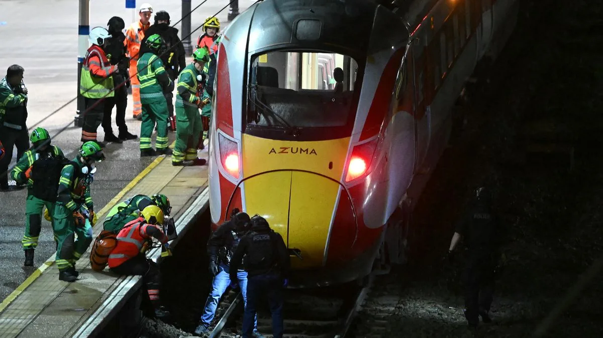 Nine in Hospital with Life-Threatening Injuries After Cambridgeshire Train Stabbing