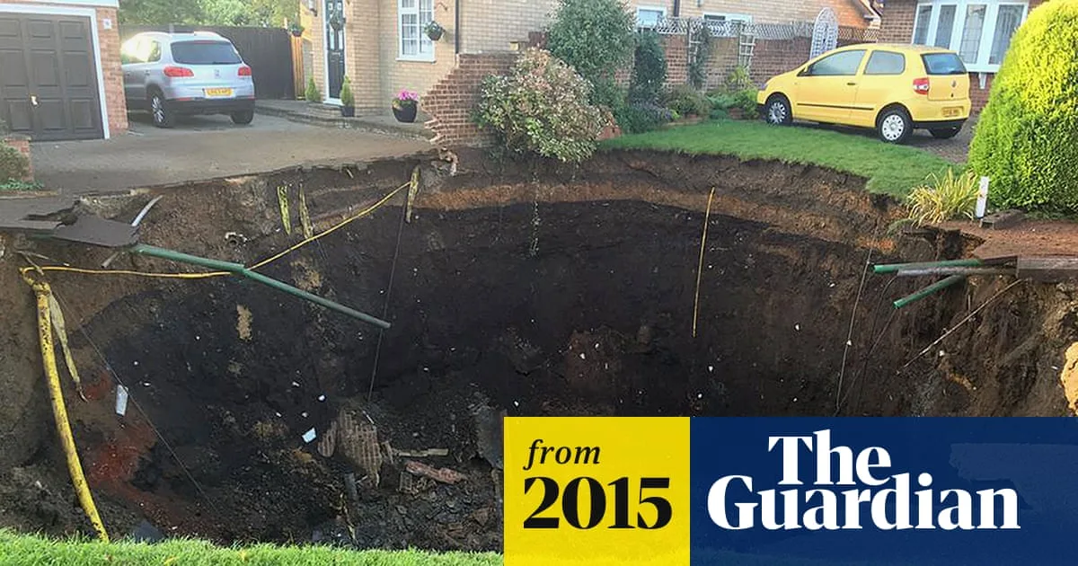 Giant Sinkhole Swallows Car in St Albans, Families Evacuated