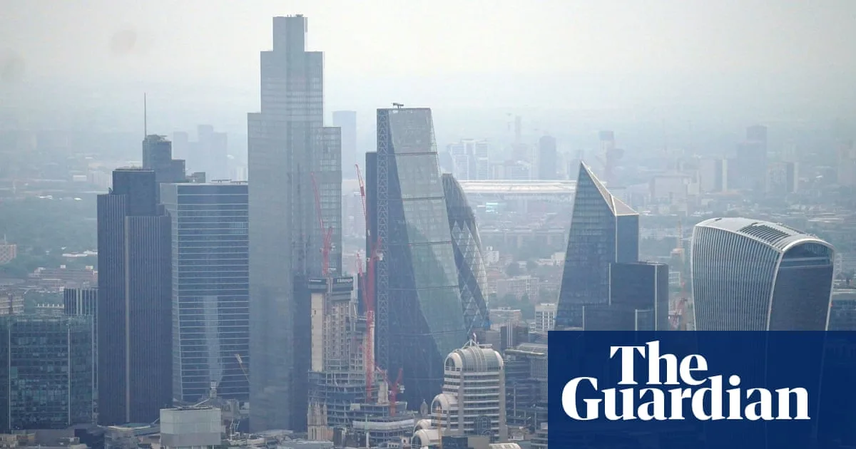 CBI Survey Shows Fragile Business Confidence in UK