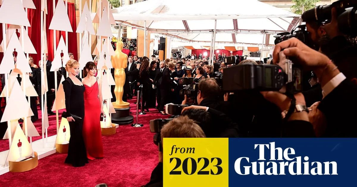 Timothée Chalamet's 'Nepo Baby' Status Reignites Debate Over Hollywood Connections