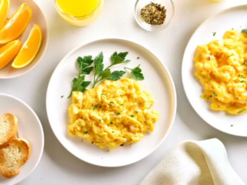 Chefs Reveal Secret Ingredient for Fluffier Scrambled Eggs
