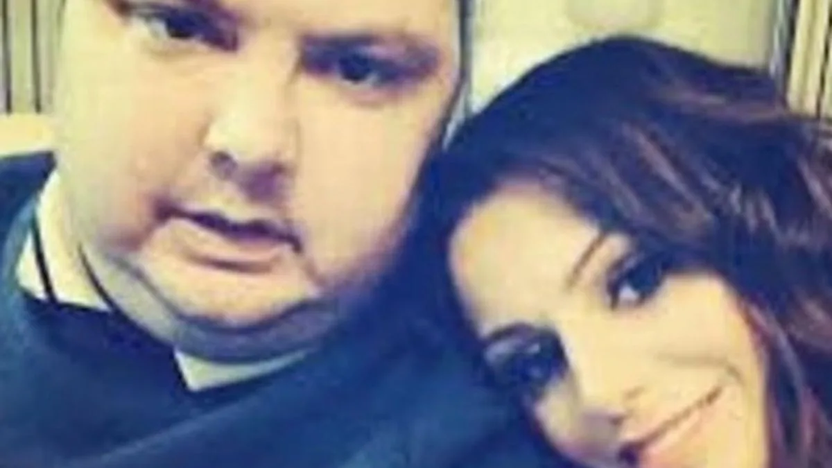 Cher Lloyd Announces Father Darren's Death in Heartbreaking Tribute
