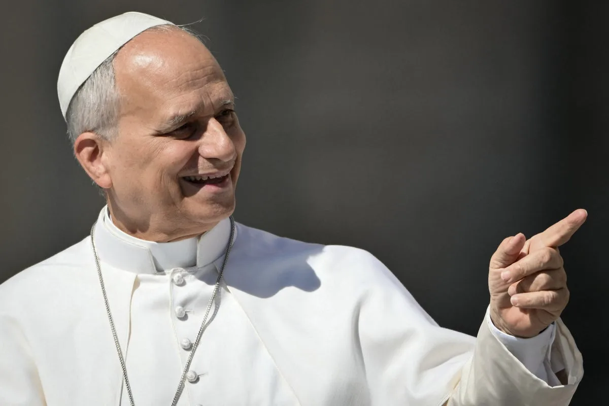 Chicago Mayor Invites Pope Leo XIV for 2027 Visit to Hometown