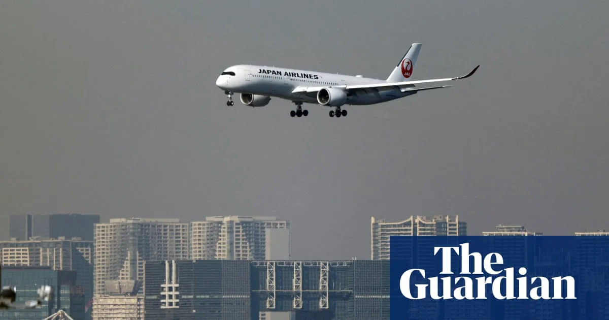 Chinese Travelers Cancel 500,000 Flights to Japan Amid Diplomatic Row