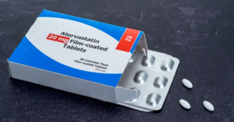 Cholesterol Will Go Down If You Eat 2 Foods That Work Just Like Statins