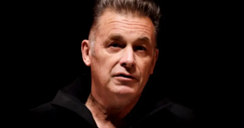Chris Packham Slams Labour's Bearskin Cap Orders as Broken Promise