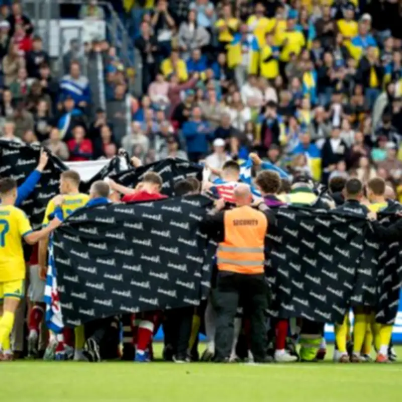 Christian Eriksen sends message to teammates after collapsing on pitch