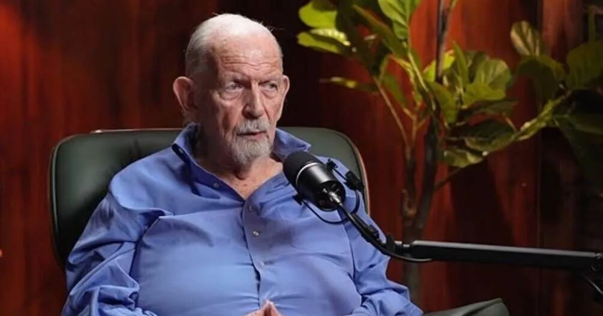 Former CIA 'Psychic Spy' Claims to Have Located Secret Alien Bases Beneath Mountains