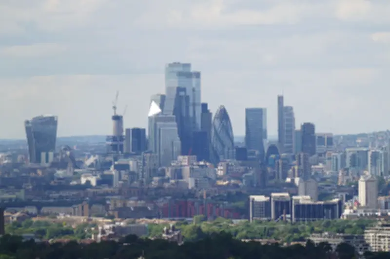 City of London workers describe 'unbearable' heat in 'hottest' part of capital