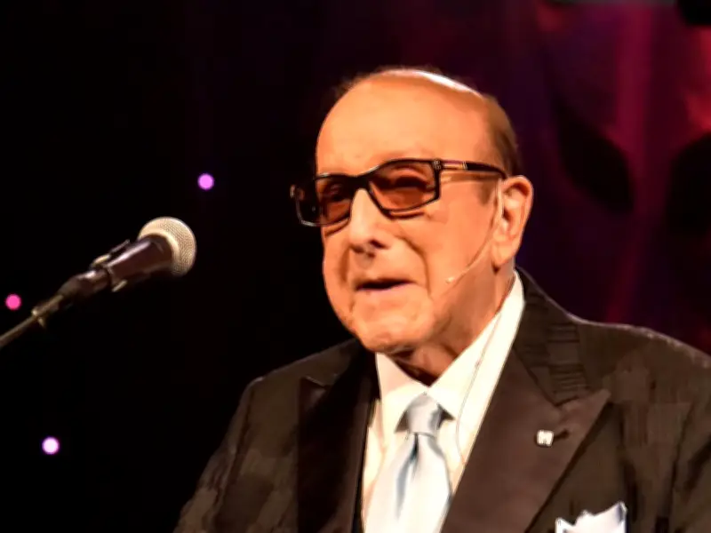 Clive Davis, Music Exec Who Discovered Whitney Houston, Dies at 94