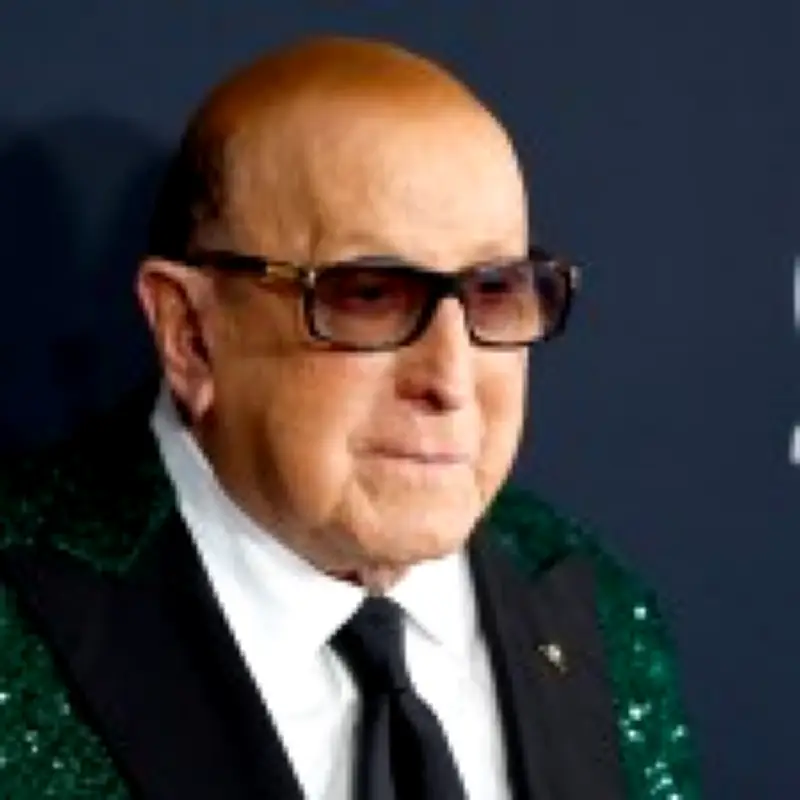 Clive Davis, music mogul who signed Whitney Houston, dies at 94