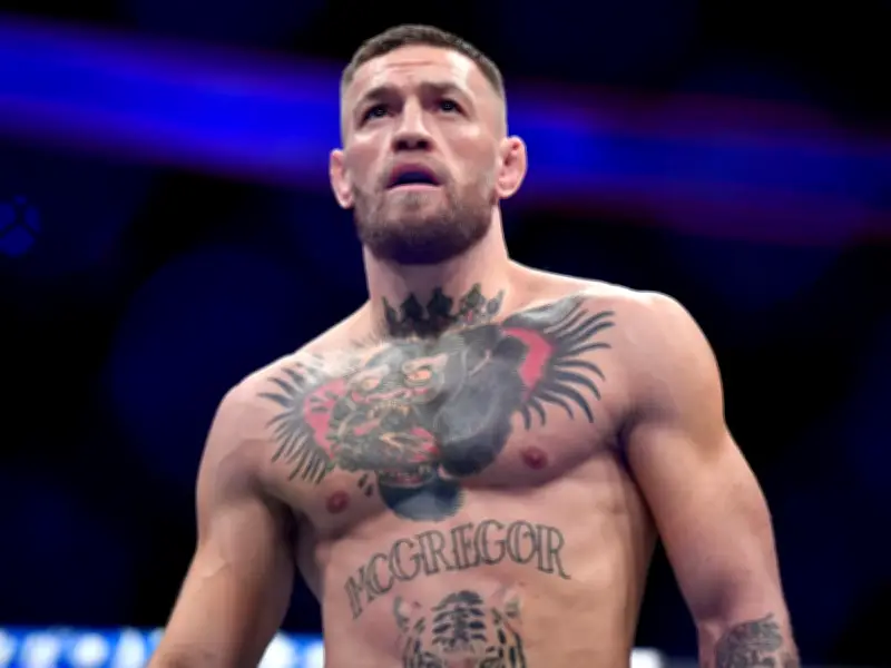 Conor McGregor Vows 'Demolition' in Max Holloway Fight at UFC 329
