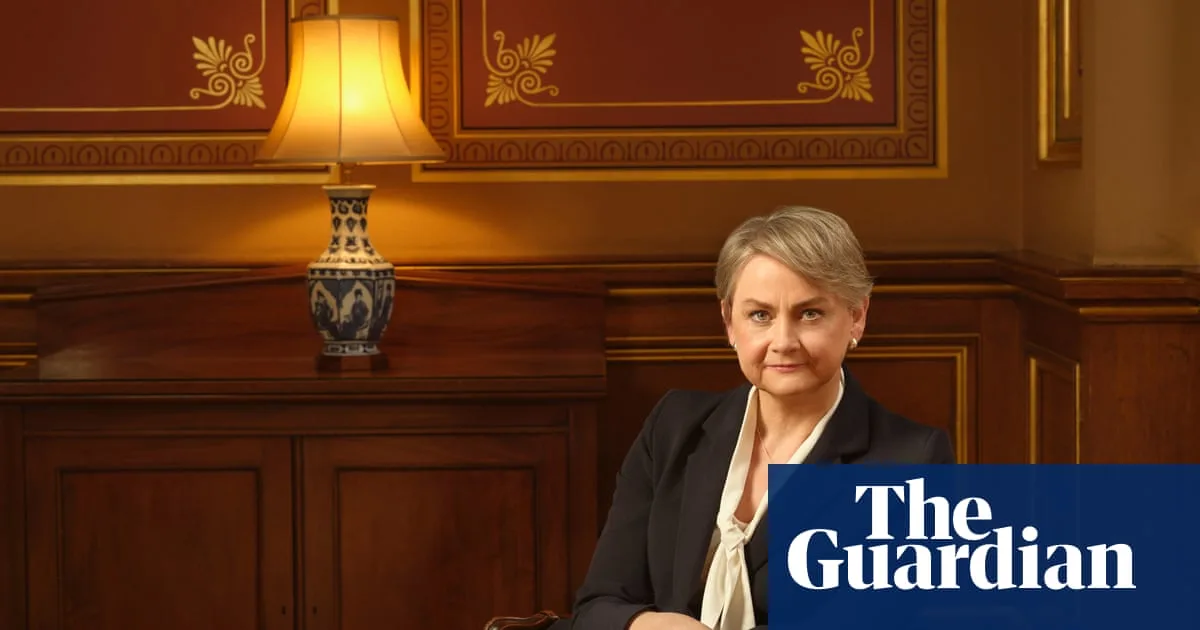 Cooper: UK Won't Outsource Foreign Policy to US