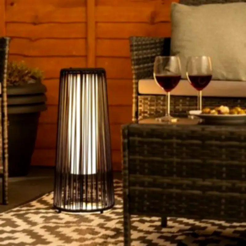Cordless Rattan Garden Lamp Drops to £8 from £33 with TopCashback Deal