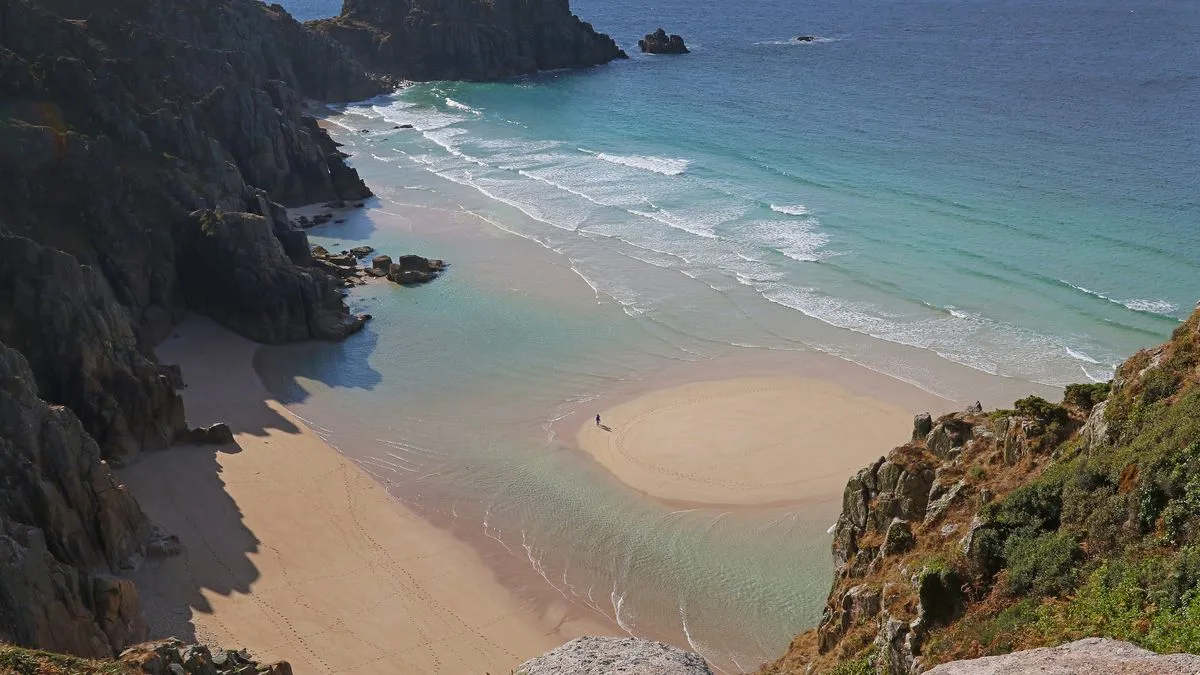 Cornwall's Pedn Vounder Beach Named Most Dangerous in UK