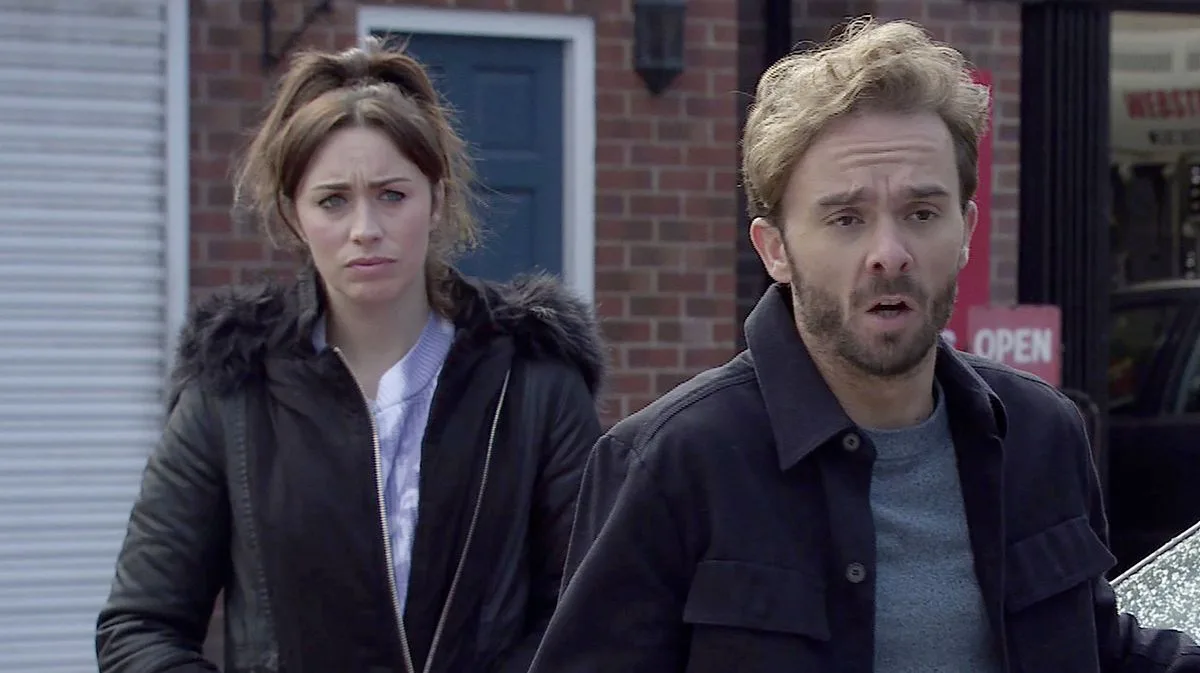 Coronation Street's David and Shona Platt head for split after kiss attempt