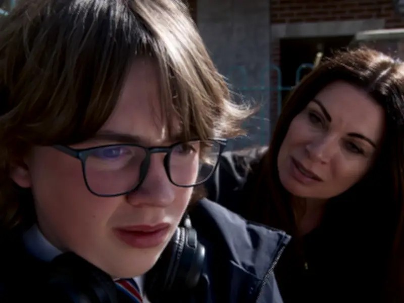 Coronation Street Fans Demand Permanent Hour-Long Episodes