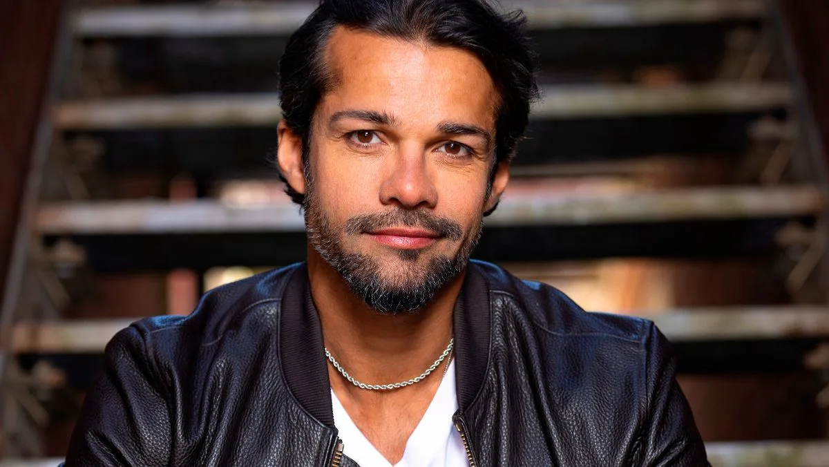 Coronation Street: Idris Nazir's Secret Link to Another Newcomer Revealed