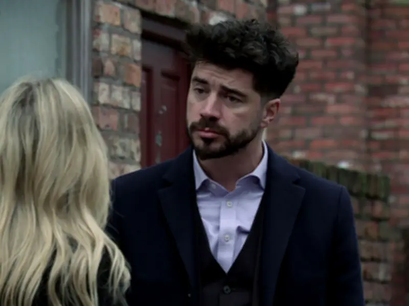 Coronation Street Star Sam Robertson Cheers Scotland at World Cup in US