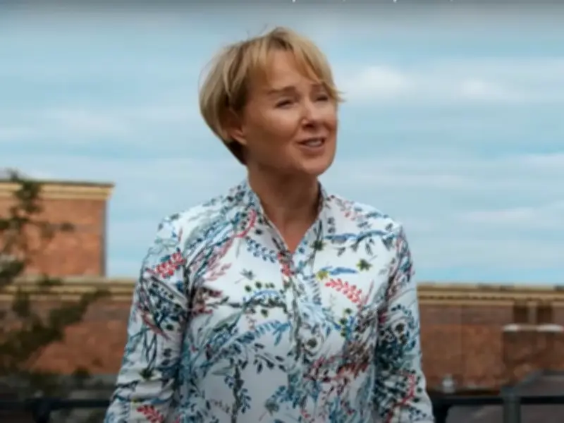 Coronation Street's Sally Dynevor Is Mother to Two Famous Netflix Stars
