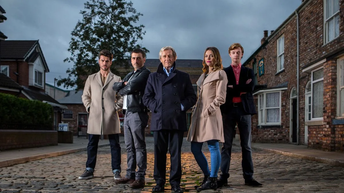 Coronation Street's Rob Mallard Discusses Tremor and Potential Soap Storyline