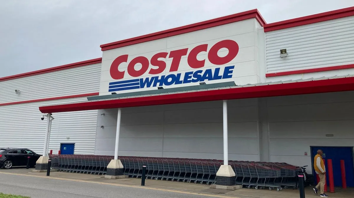 Costco Moves Cake Orders Online Following Customer Feedback