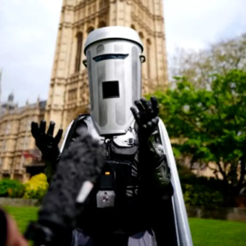 Count Binface Releases Musical Manifesto for Makerfield By-Election