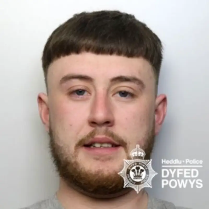 Couple Ran 'Corner Shop' Dealing Cocaine, Ketamine, Ecstasy, Cannabis