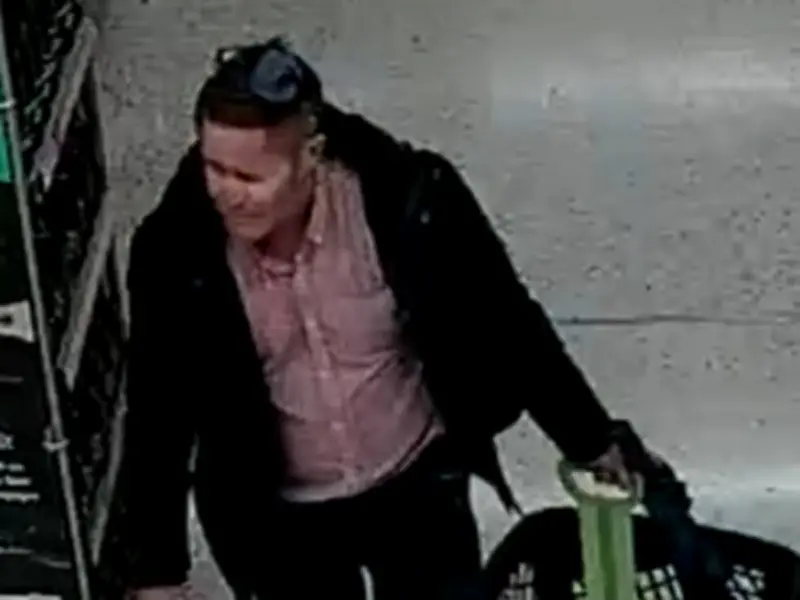 Dad bled to death on bench after falling asleep against knife in bag