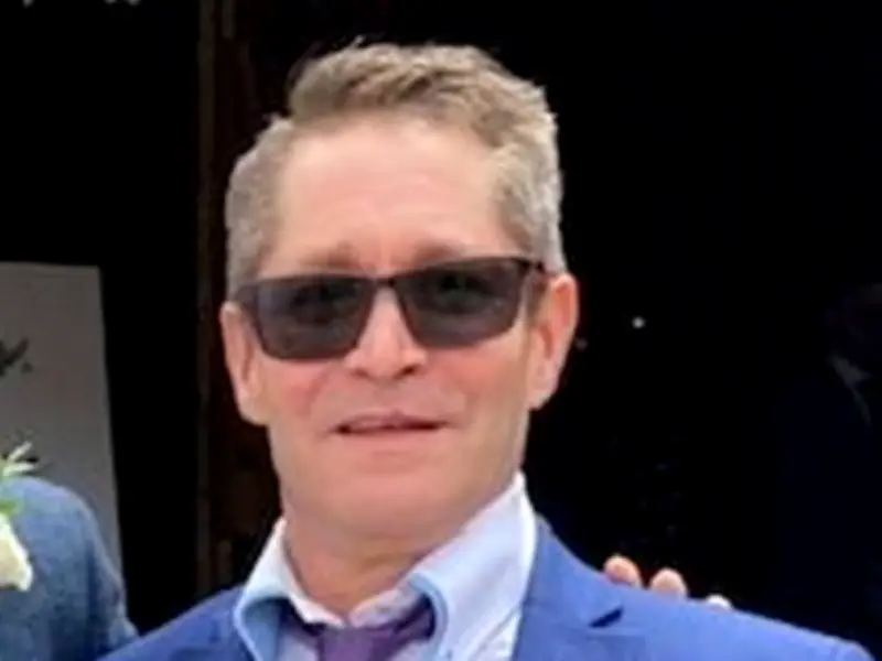 Dad Bleeds to Death After Falling Asleep on Bench and Being Stabbed by Knife in Rucksack