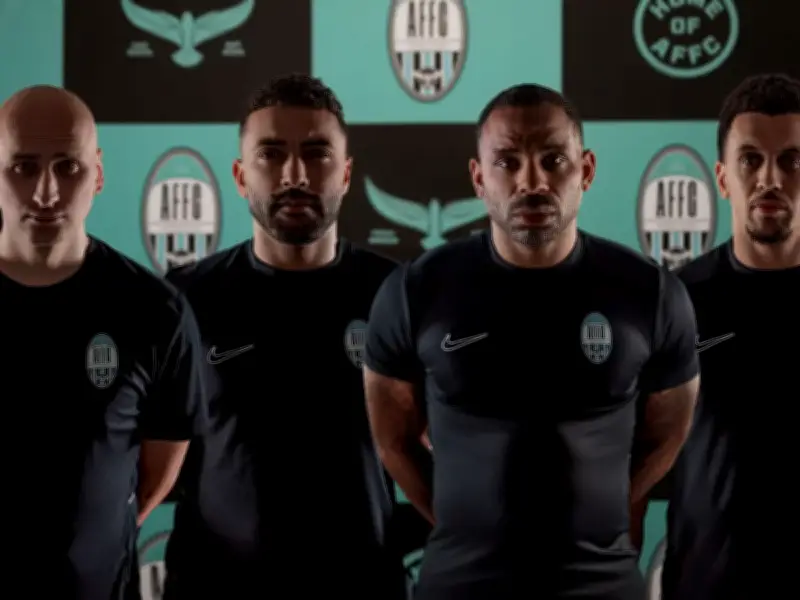 Danny Simpson joins Jonjo Shelvey at Arabian Falcons as player-coach