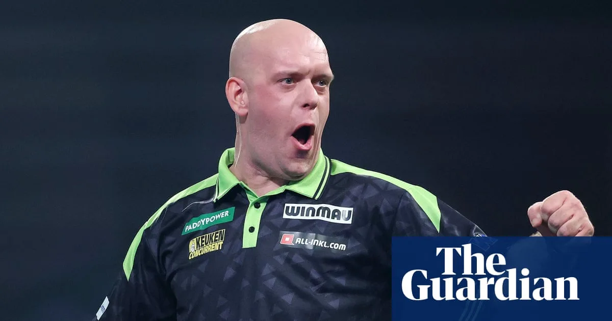 Van Gerwen Shines as Wright Crashes Out of PDC World Championship