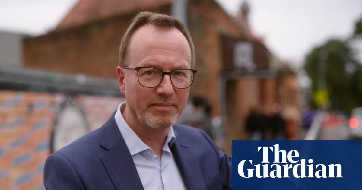 From Tax Lawyer to Greens Heavyweight: The David Shoebridge Story