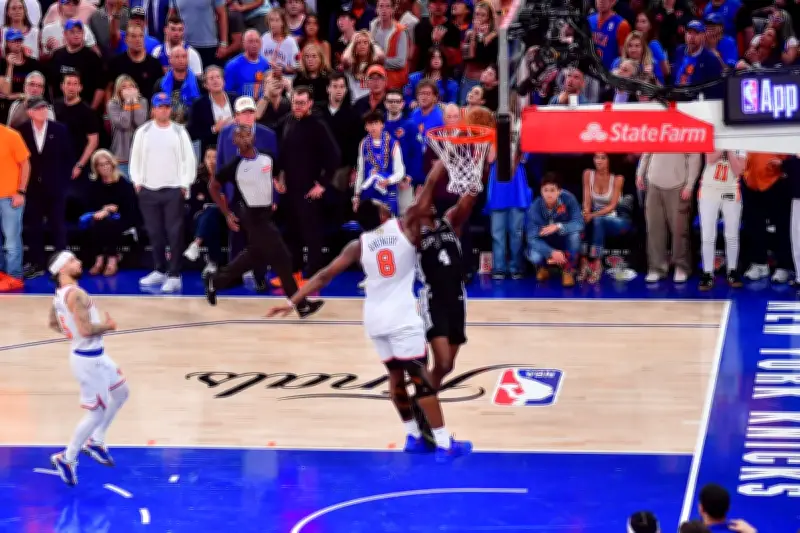 De'Aaron Fox's Costly Gaffe Opens Door for Historic Knicks Comeback