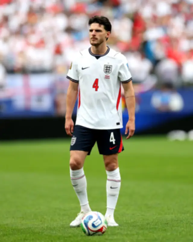 Declan Rice Leads England Rally After Frustrating Ghana Draw in World Cup