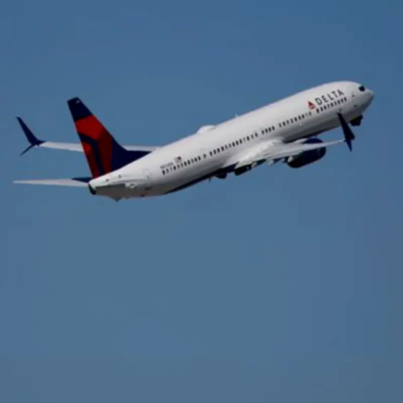 Delta Flight Diverted Over Mysterious Cockpit Odour