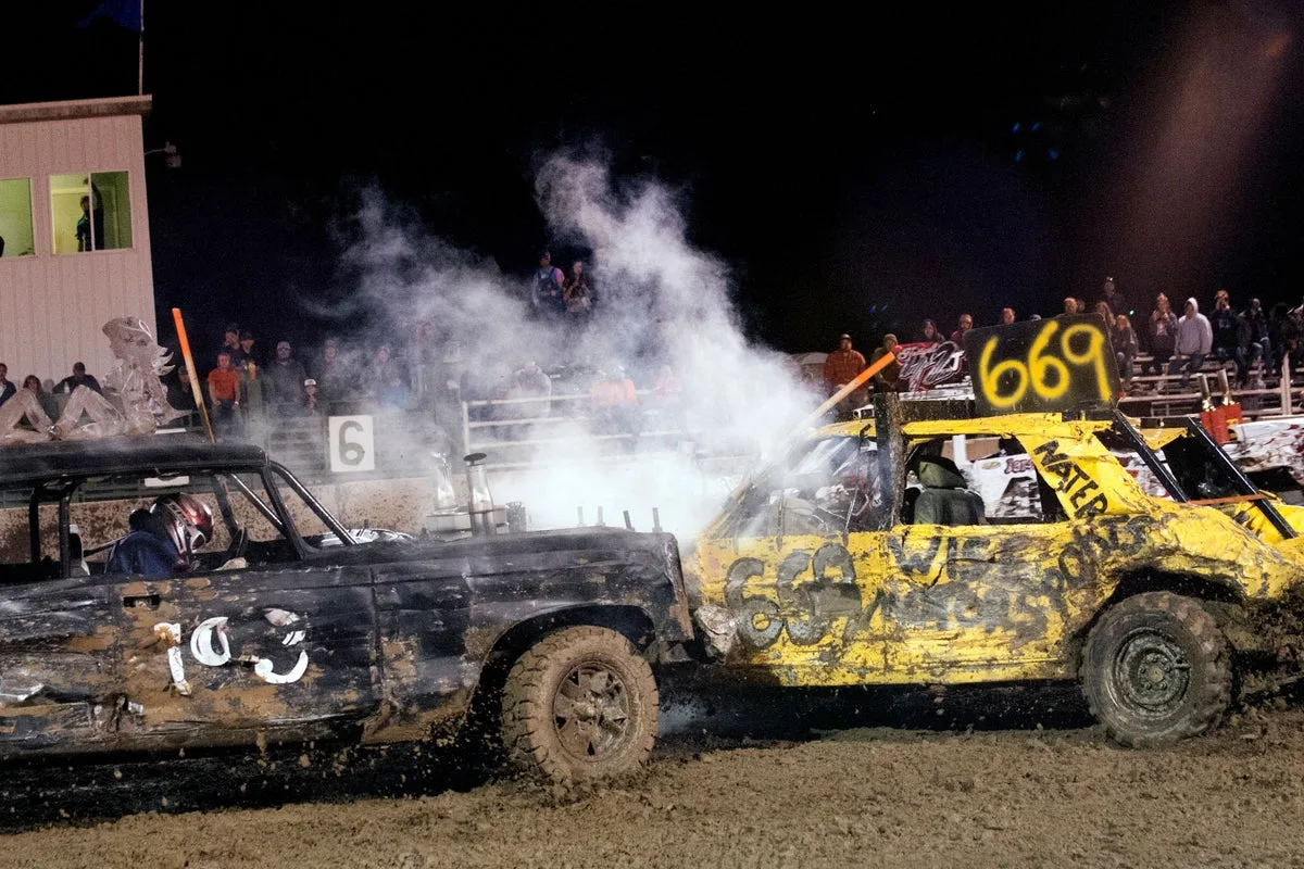 Demolition Derby Crash Injures 13 in New South Wales