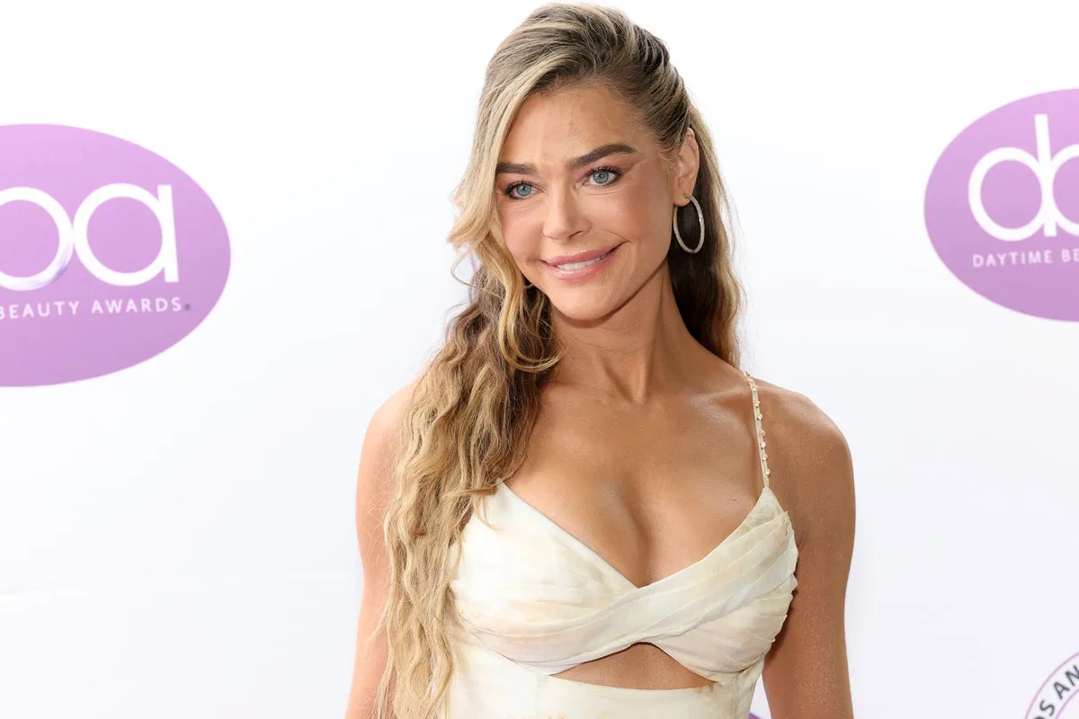 Denise Richards Opens Up About Facelift in Rare Candid Interview