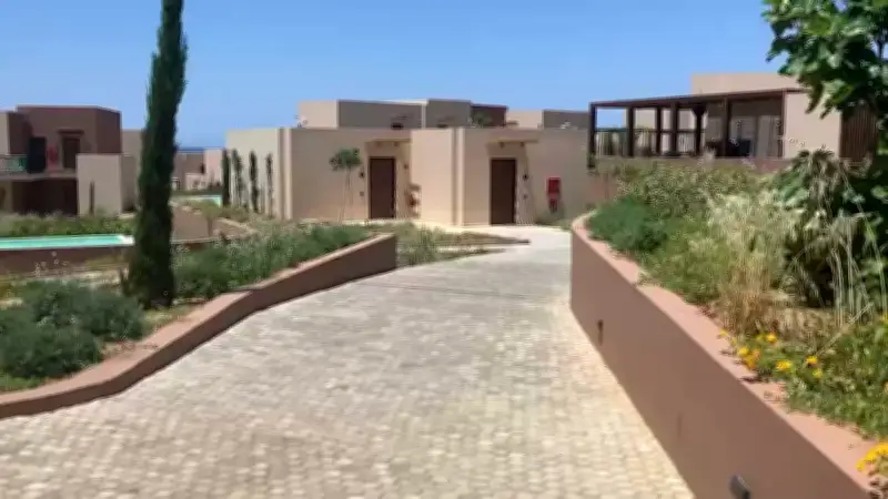 Discovering the Charm of All-Inclusive Resorts at Ella Rocrita in Crete