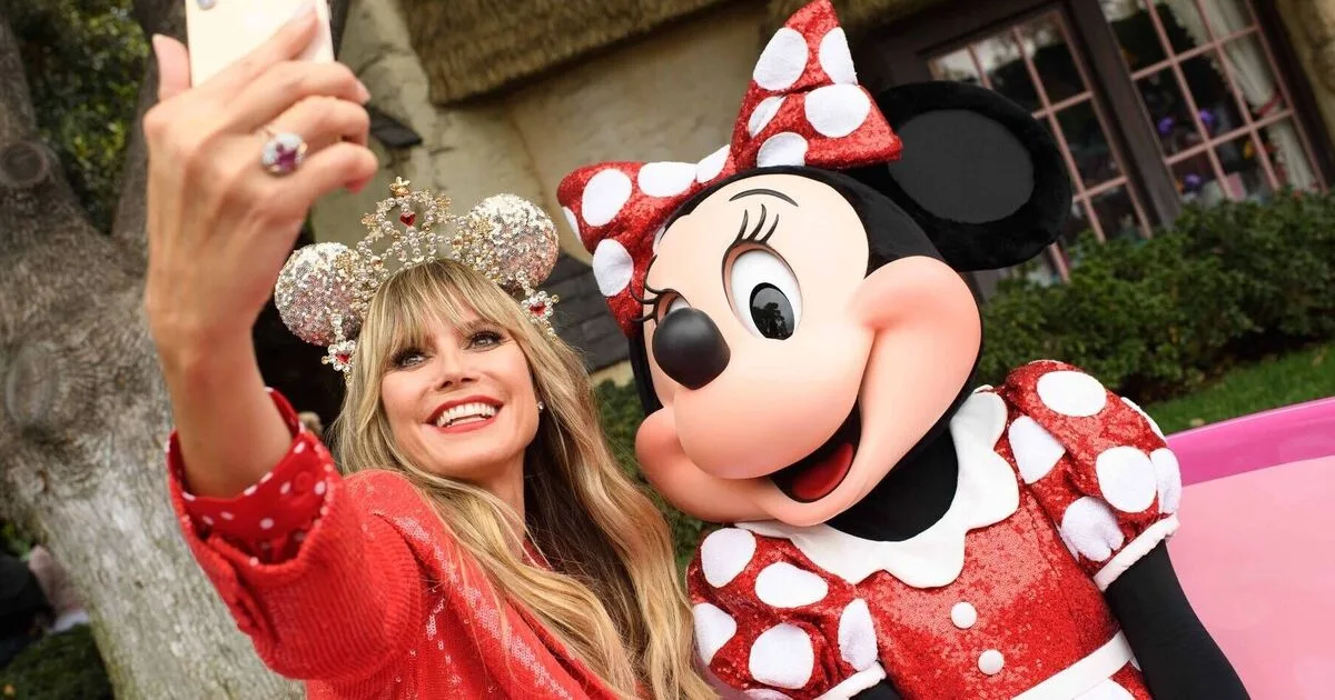 Disneyland Paris Dress Code: Banned Clothing Warning for Visitors