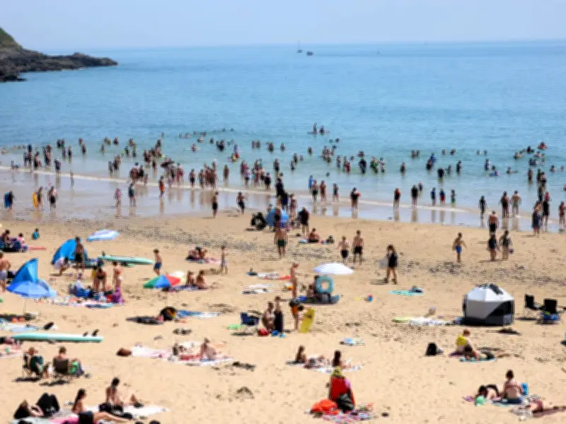 Dispersal Order Issued at Langland Bay After Antisocial Behaviour Reports