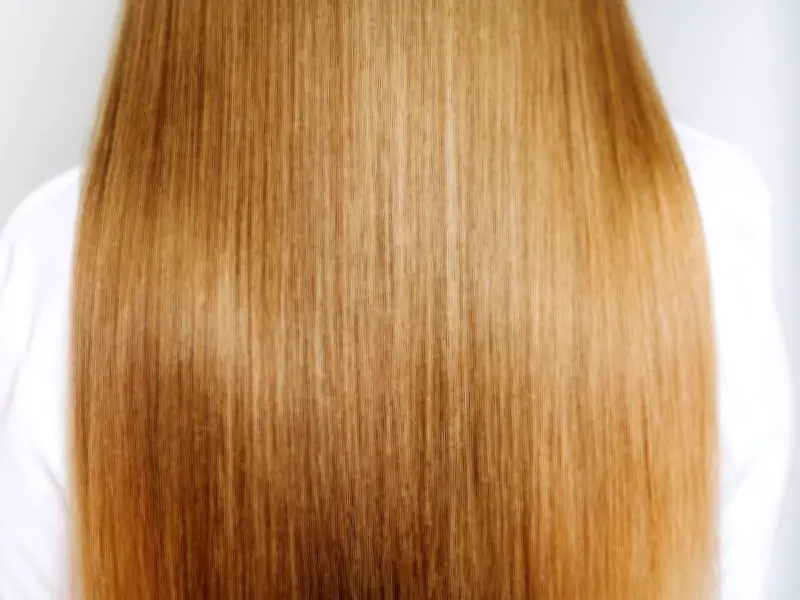 Doctor Shares Simple Routine for Shiny Hair and Common Mistakes