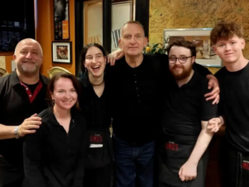 Doctor Who Star Christopher Eccleston Surprises Staff at Uno's Newcastle