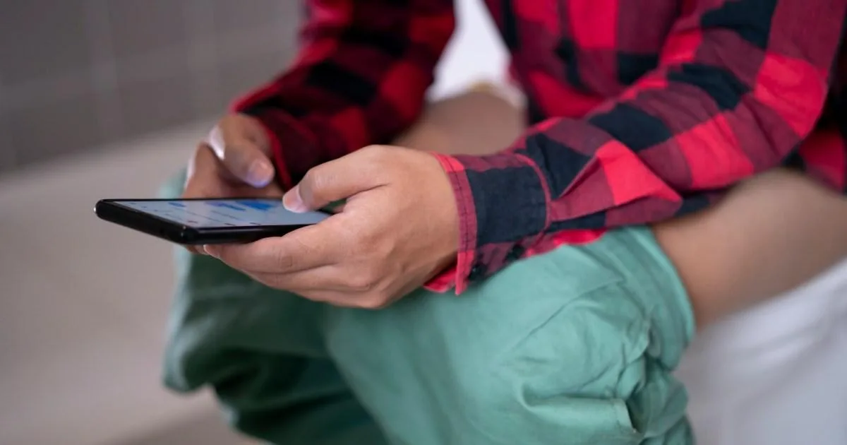 Doctors Warn Against 'Two TikTok' Toilet Rule to Prevent Piles