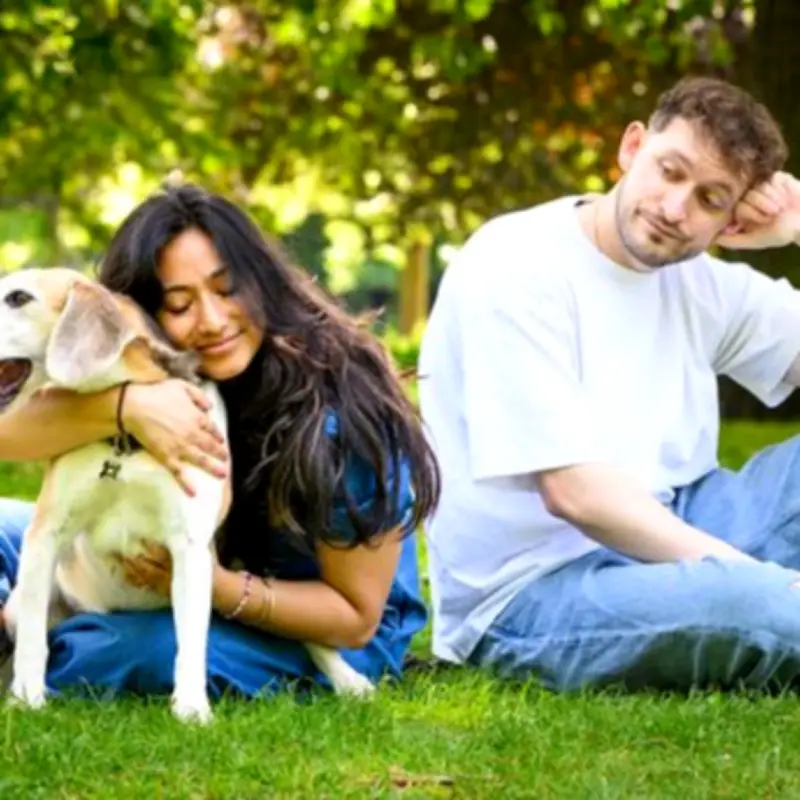 Dog Prefers Your Partner? Expert Confirms Spare Human Syndrome