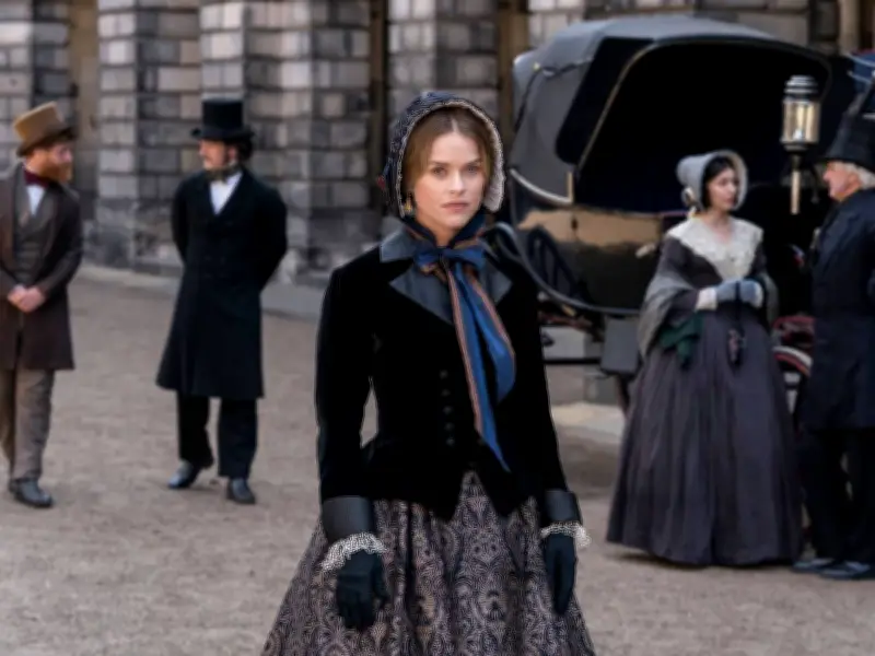 Downton Abbey Fans Rave About 'Steamy' Period Drama Belgravia on Amazon Prime